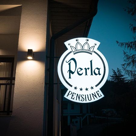 Pensiune Restaurant Perla Singeorz-Bai Exteriér fotografie