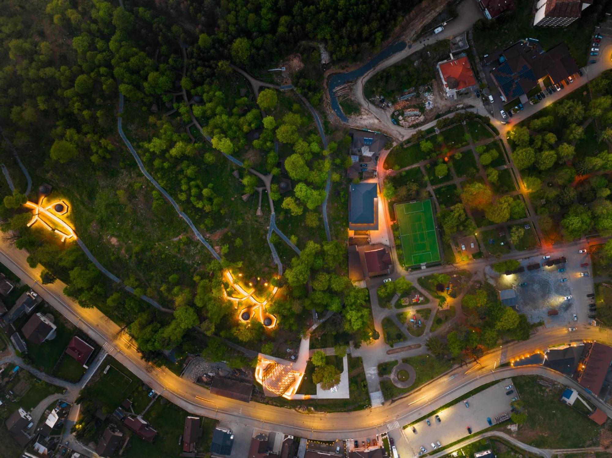 Pensiune Restaurant Perla Singeorz-Bai Exteriér fotografie